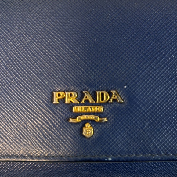 Blue Prada wallet with box and papers - Picture 15 of 15